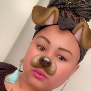 Meet your Posher, Greilyn